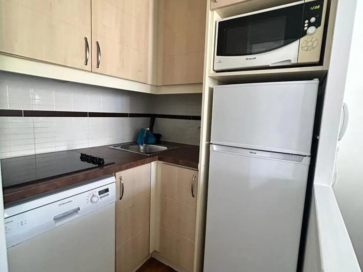 Appartement 2 Pieces Avec Piscine, Parking - 6 Couchages A Cannes - Fr-1-609-76